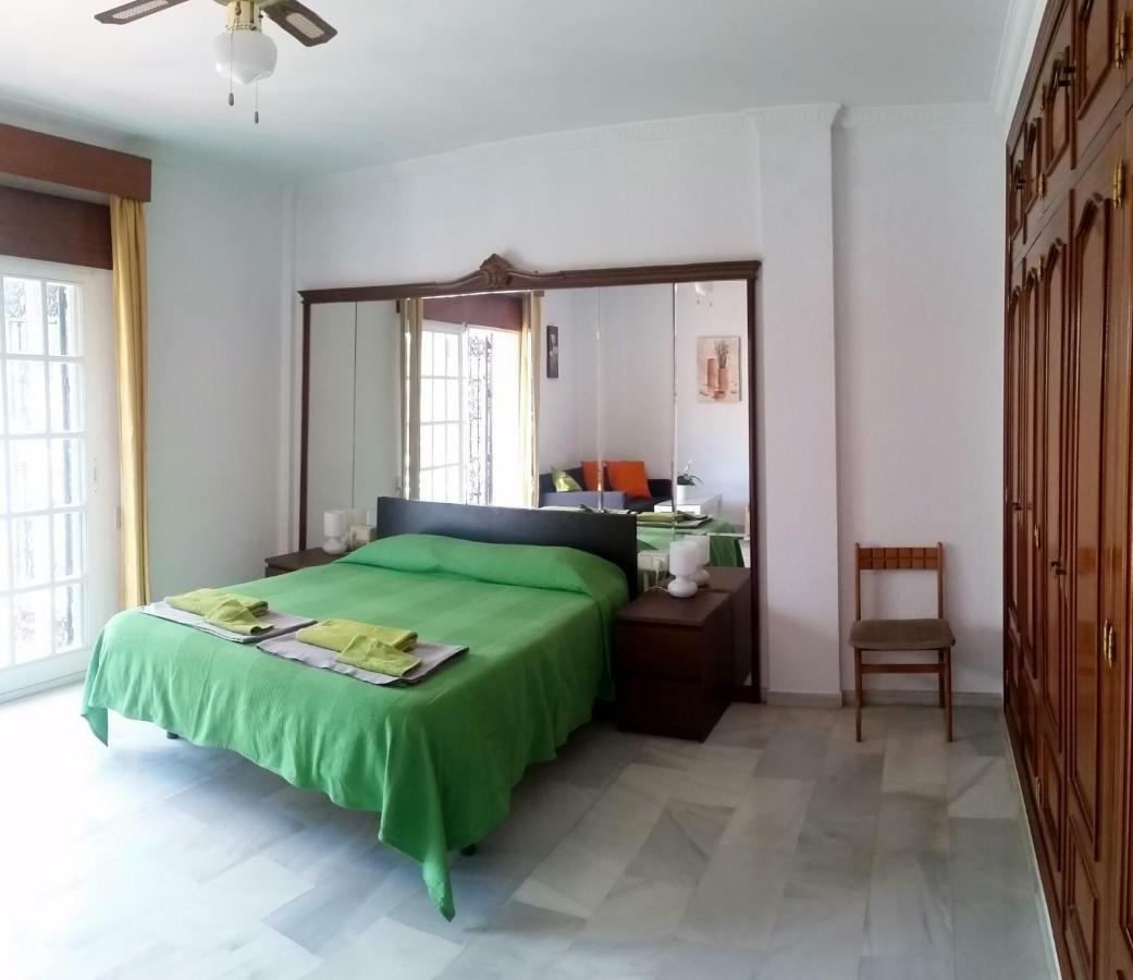 Villa مالقة المظهر الخارجي الصورة